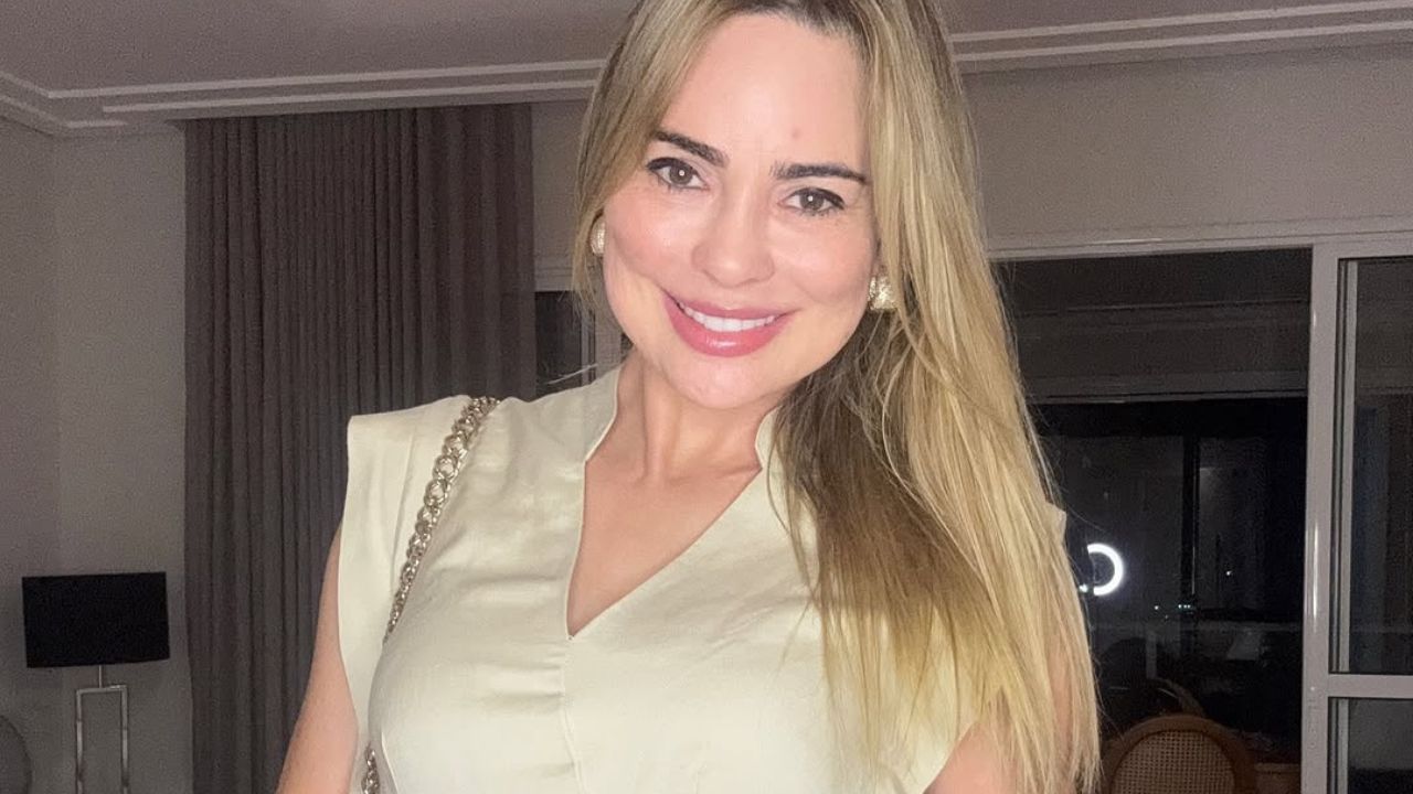 Rachel Sheherazade tem processo arquivado contra SBT