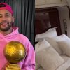 Neymar Jr faz tour em seu jatinho e impressiona internautas com luxo; confira
