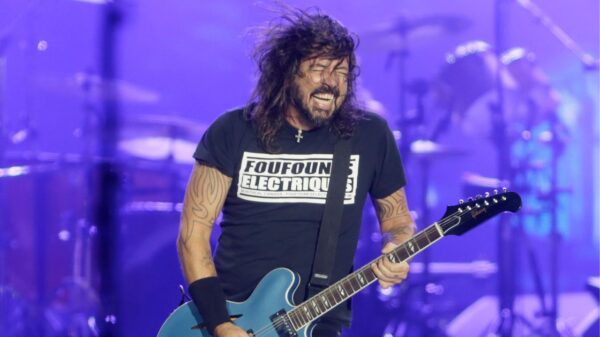 Além de Dave Grohl: outras celebridades que tiveram filhos fora do casamento