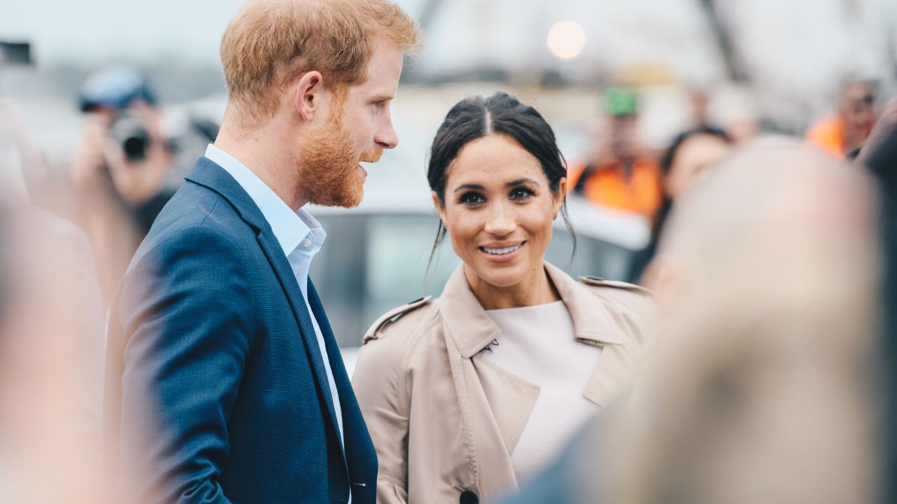 Harry e Meghan estariam vivendo "vidas separadas"; entenda o caso