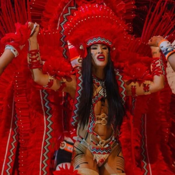 Isabelle Nogueira desabafa sobre lesão no Festival de Parintins