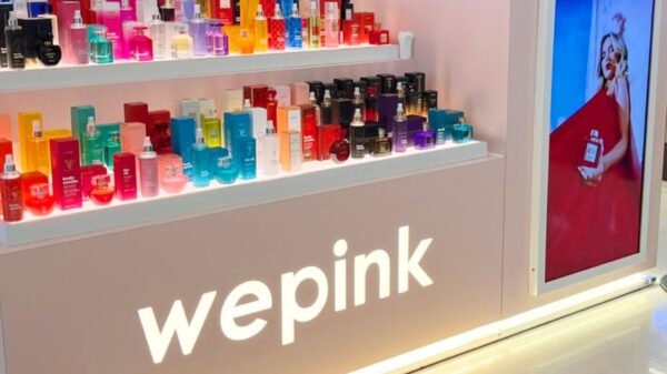 Mulher diz ter ficado cega após usar produtos da Virginia
